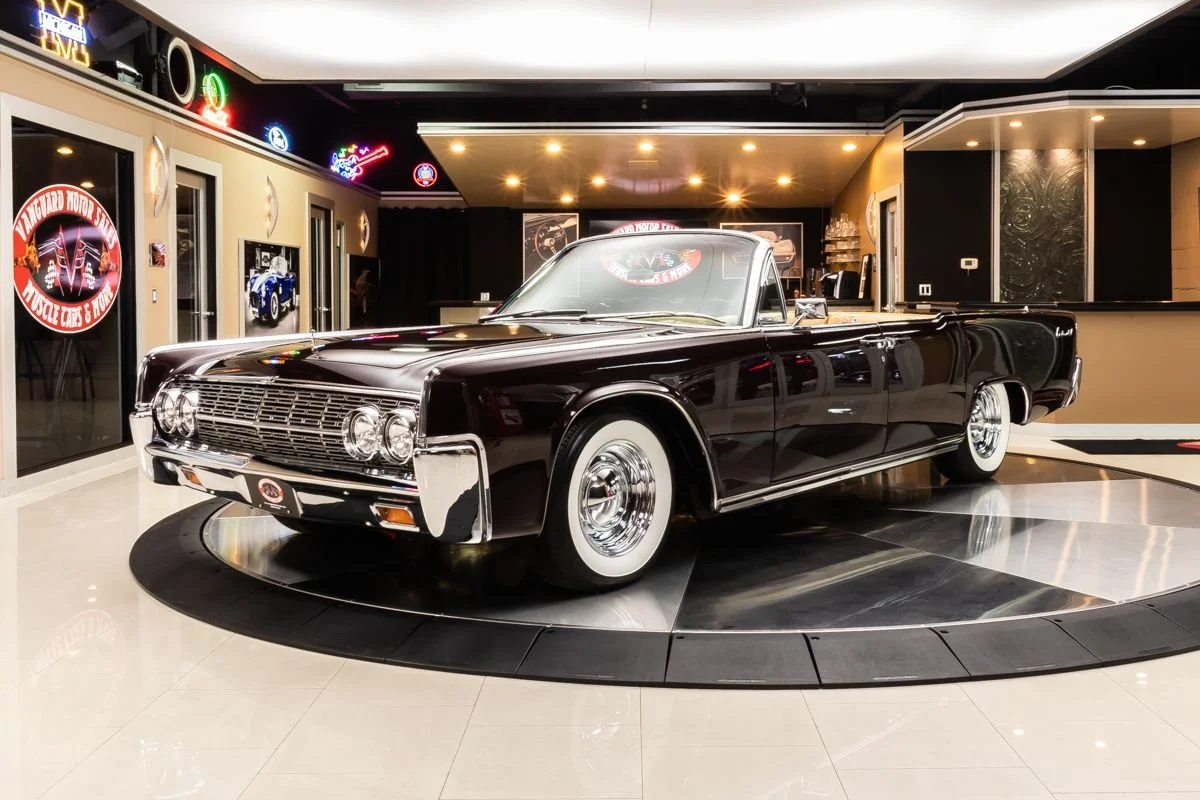 Lincoln Continental